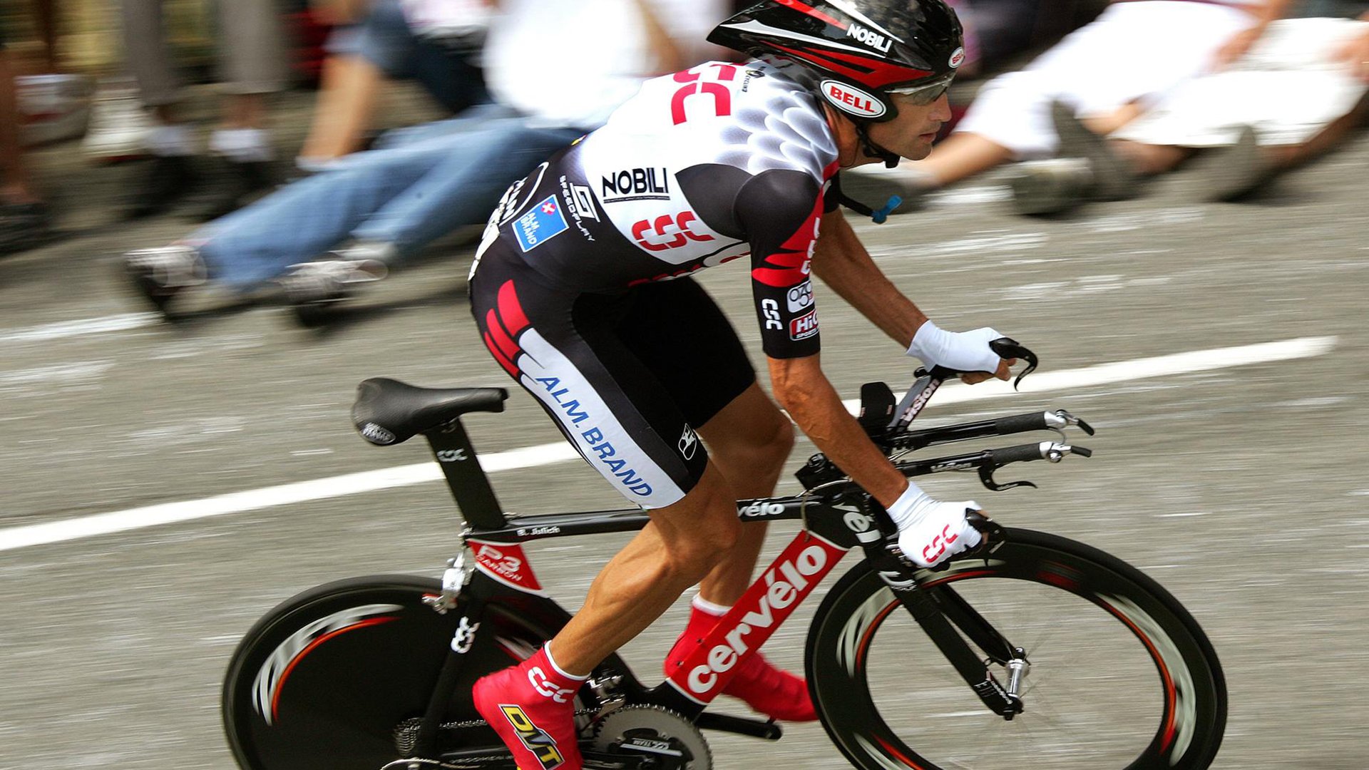 mk体育登录-“武汉马拉松赛场：挑战自我，打破极限”